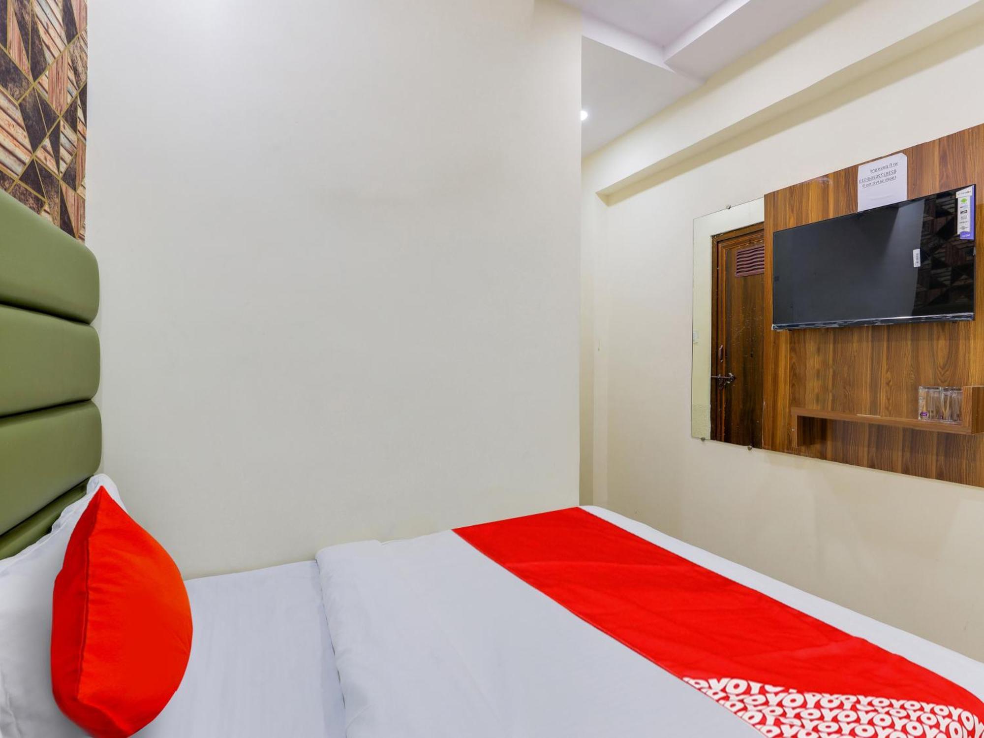 Hotel O Kb Villa Ahmedabad Exterior photo