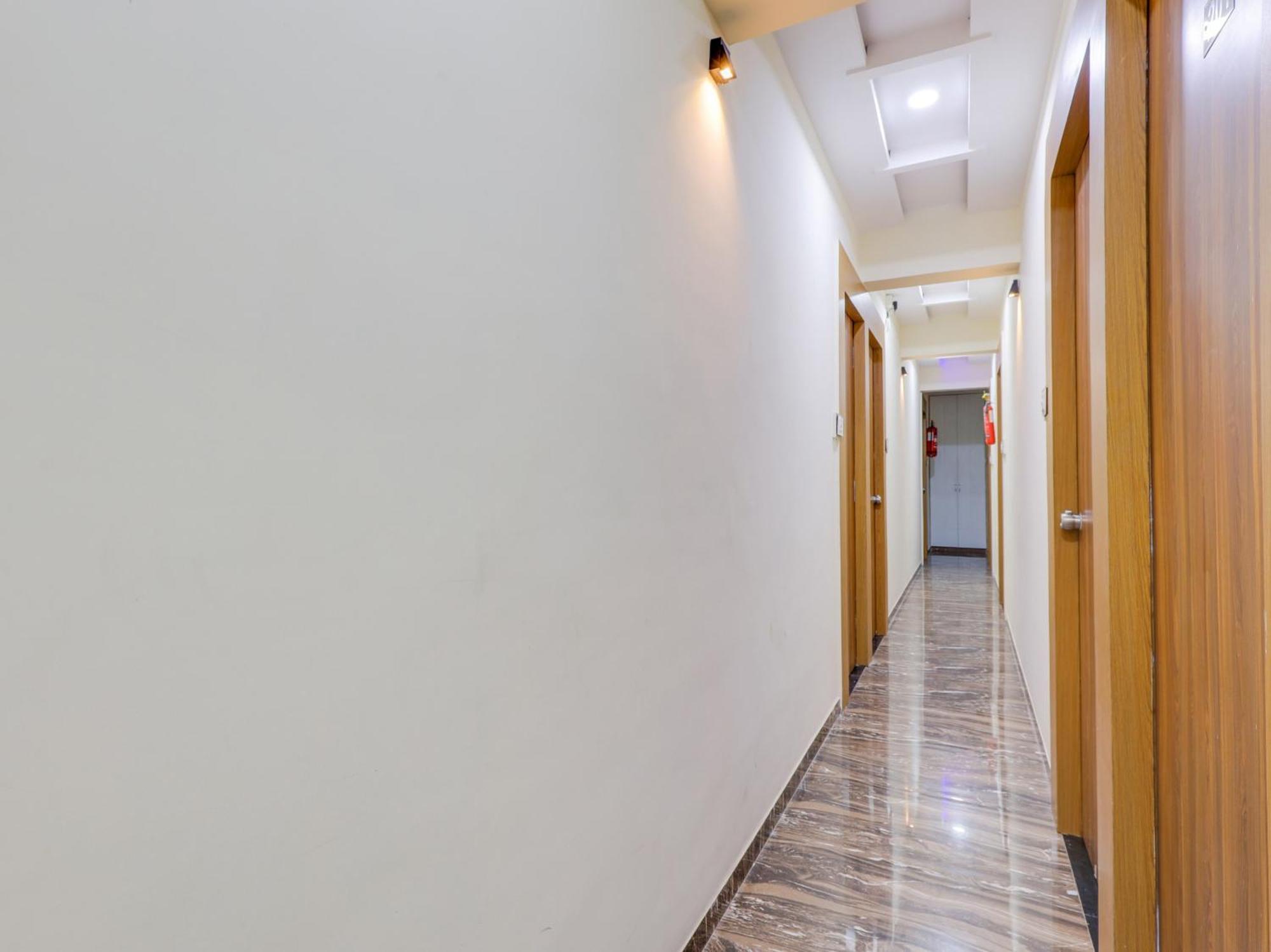 Hotel O Kb Villa Ahmedabad Exterior photo